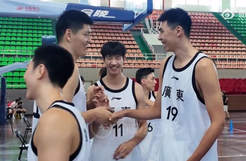 news, 张峻豪和黄, 阶段的表现 news, 张峻豪和黄, 阶段的表现