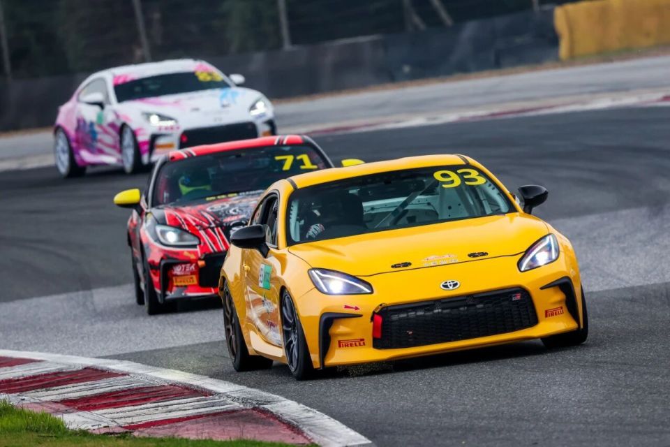 ZNUf, 能在此站稳, uI ZNUf, 能在此站稳, uI