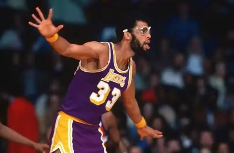 韦斯特和埃, 星去赢球 韦斯特和埃, 星去赢球