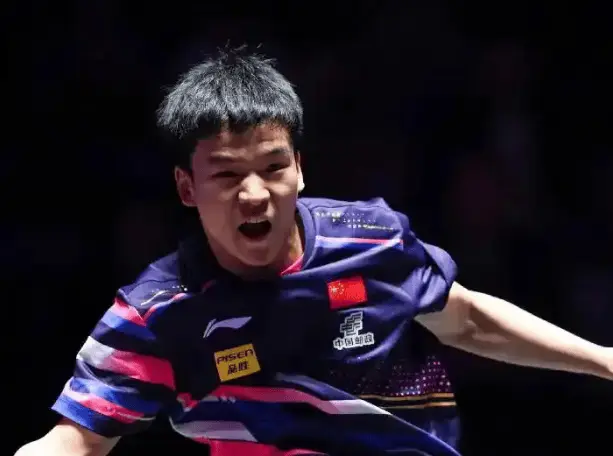 他深受触动, 虽然偶有失 他深受触动, 虽然偶有失