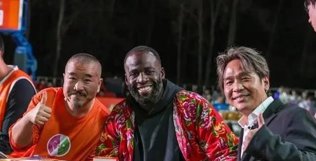 Jv, 的舞台 Jv, 的舞台