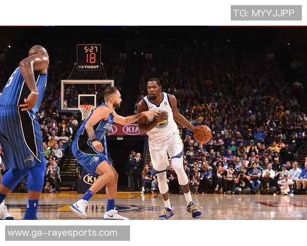 12月14日火箭对魔术精彩第四节回放全景分析与精彩瞬间集锦