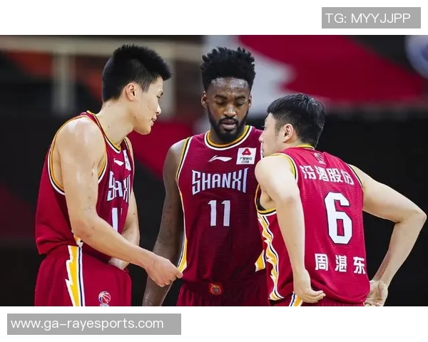 四川金强与黑龙江大庆激战正酣谁将赢得这场篮球巅峰对决